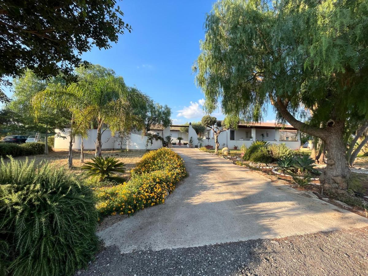 Villa Sovareto Sciacca Exteriör bild